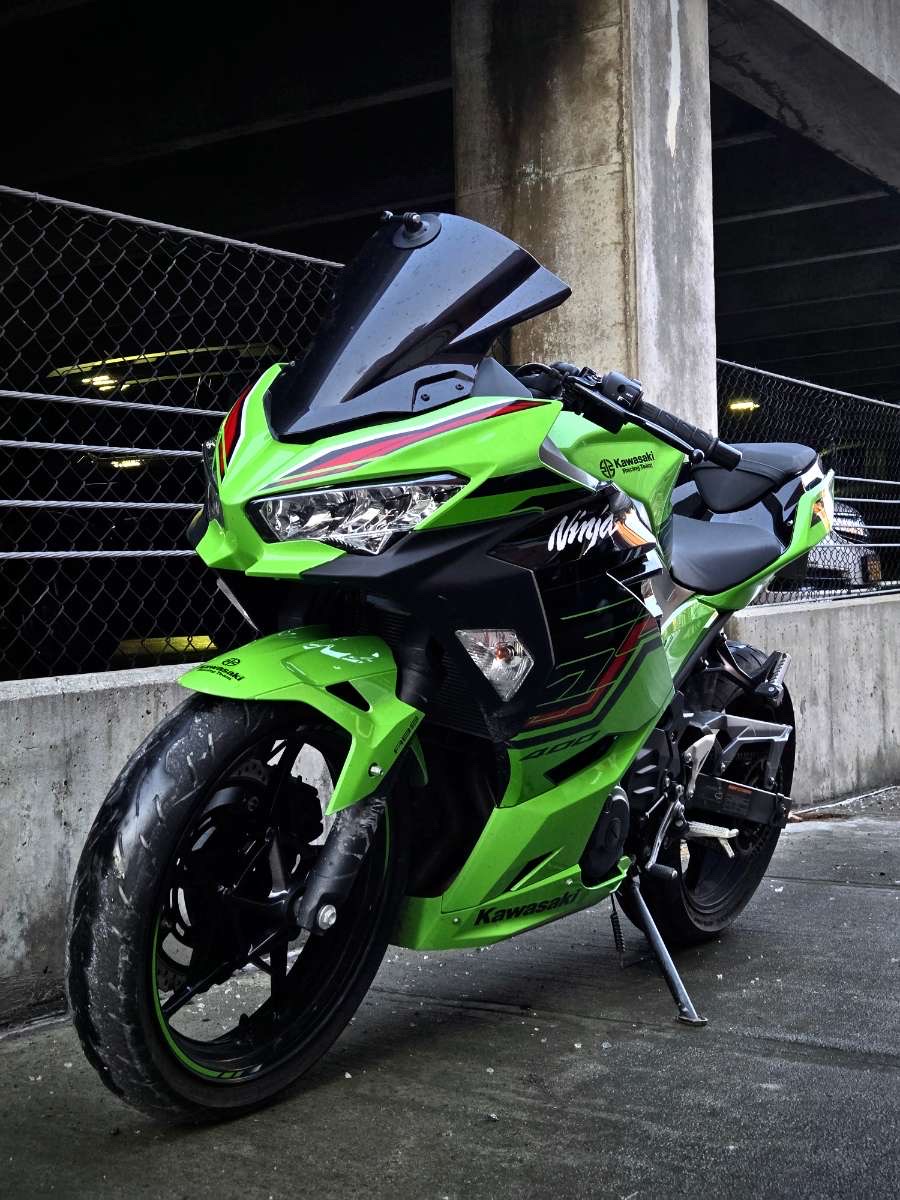 Eddy Munk with 2023 Kawasaki Ninja 400krt